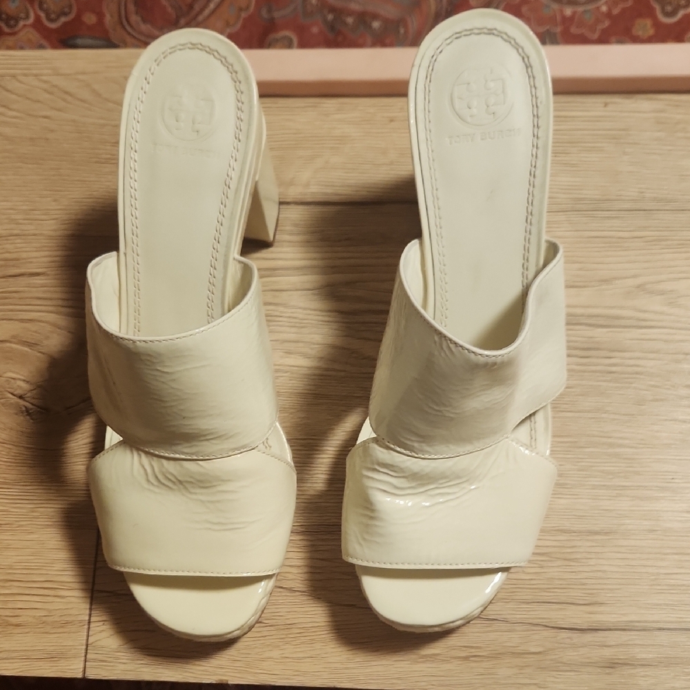 Tory Burch Cream Women's Heeled Sandals